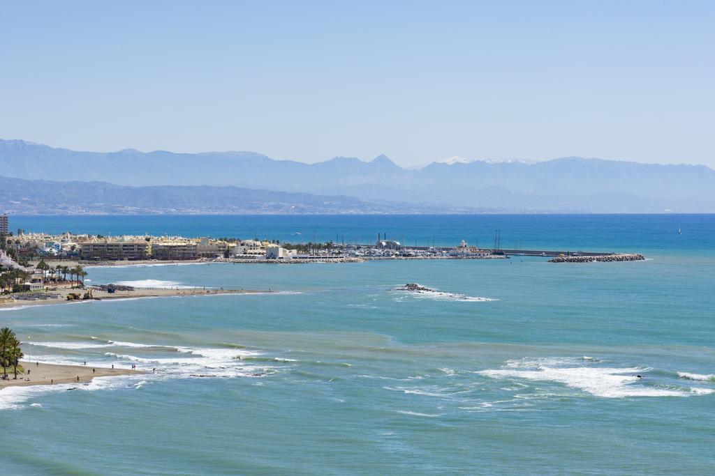 Renthas Benalmadena Playa Apartment ภายนอก รูปภาพ